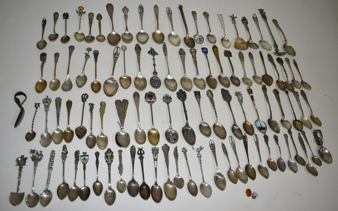 LARGE LOT ASSORTED SOUVENIR SPOONS, 19/20TH C. (1 of 20)