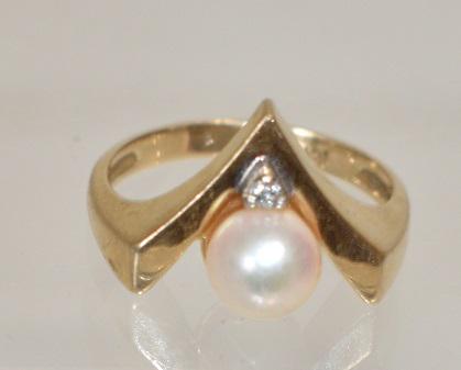 ART DECO 14 KT YELLOW GOLD/DIAMOND/PEARL RING (1 of 12)