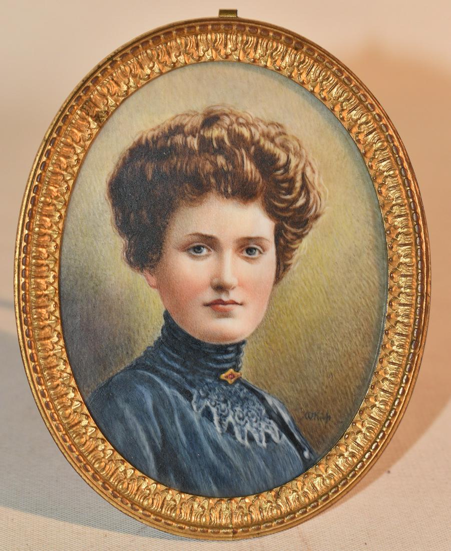 W/C PORTRAIT MINIATURE EDWARDIAN BEAUTY, 19TH C.: W/C PORTRAIT MINIATURE EDWARDIAN BEAUTY, 19TH C., H. 3 1/2", W. 3"