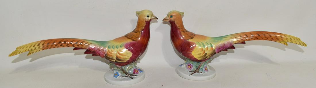 HEREND PORCELAIN GOLDEN PHEASANTS, HUNGARY, 19/20TH C.: HEREND PORCELAIN GOLDEN PHEASANTS, HUNGARY, 19/20TH C., H. 6 1/2", L. 13"