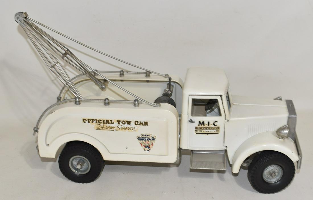 MILLER-IRONSON CORP. BROCKWAY TOW TRUCK, C. 1950/60 (1 of 11)
