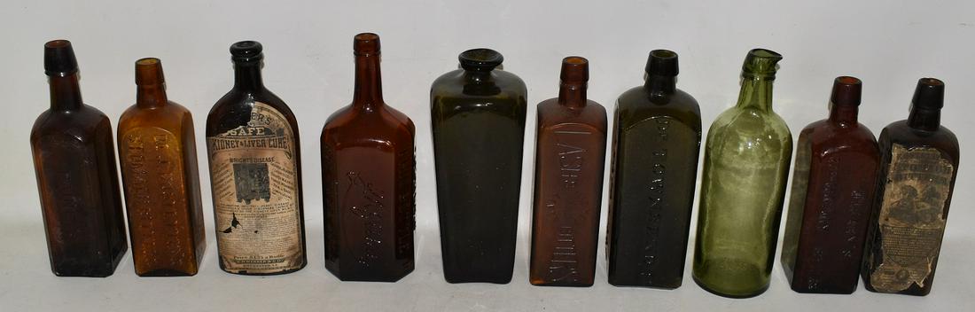 LOT EARLY MEDICINE BOTTLES, 19/20TH C. (1 of 18)
