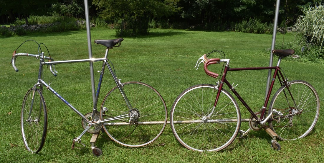 2 Bicyclesschwinn Campagnolo/le Jeune Racing, 10 Speeds Auction