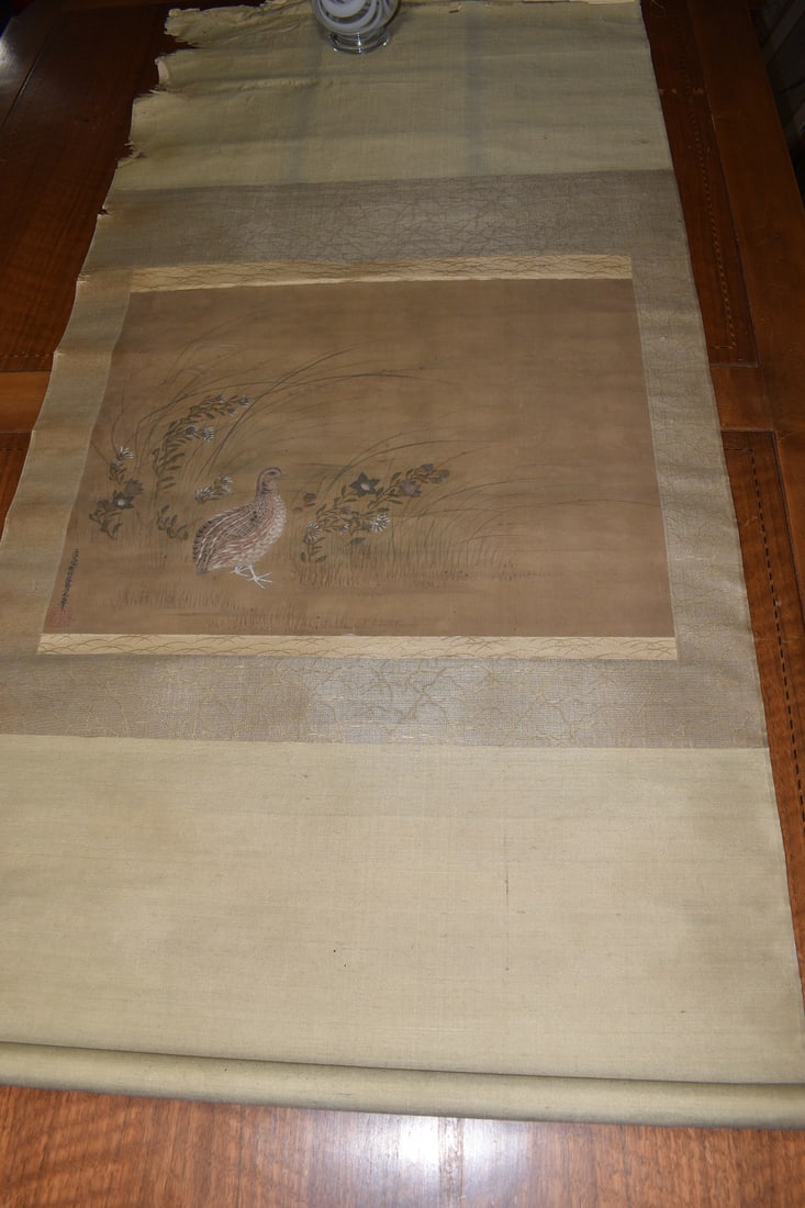 JAPANESE W/C SCROLL PAINTING (QUAIL) SIGNED MITSUNARI: JAPANESE W/C SCROLL PAINTING (QUAIL) SIGNED TOSA MITSUNARI, 19TH C., 15 1/2" X 20", 51" X 25" OVERALL