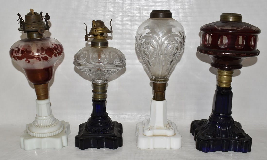 LOT (4) VICTORIAN KEROSENE LAMPS, 19TH C. (1 of 20)