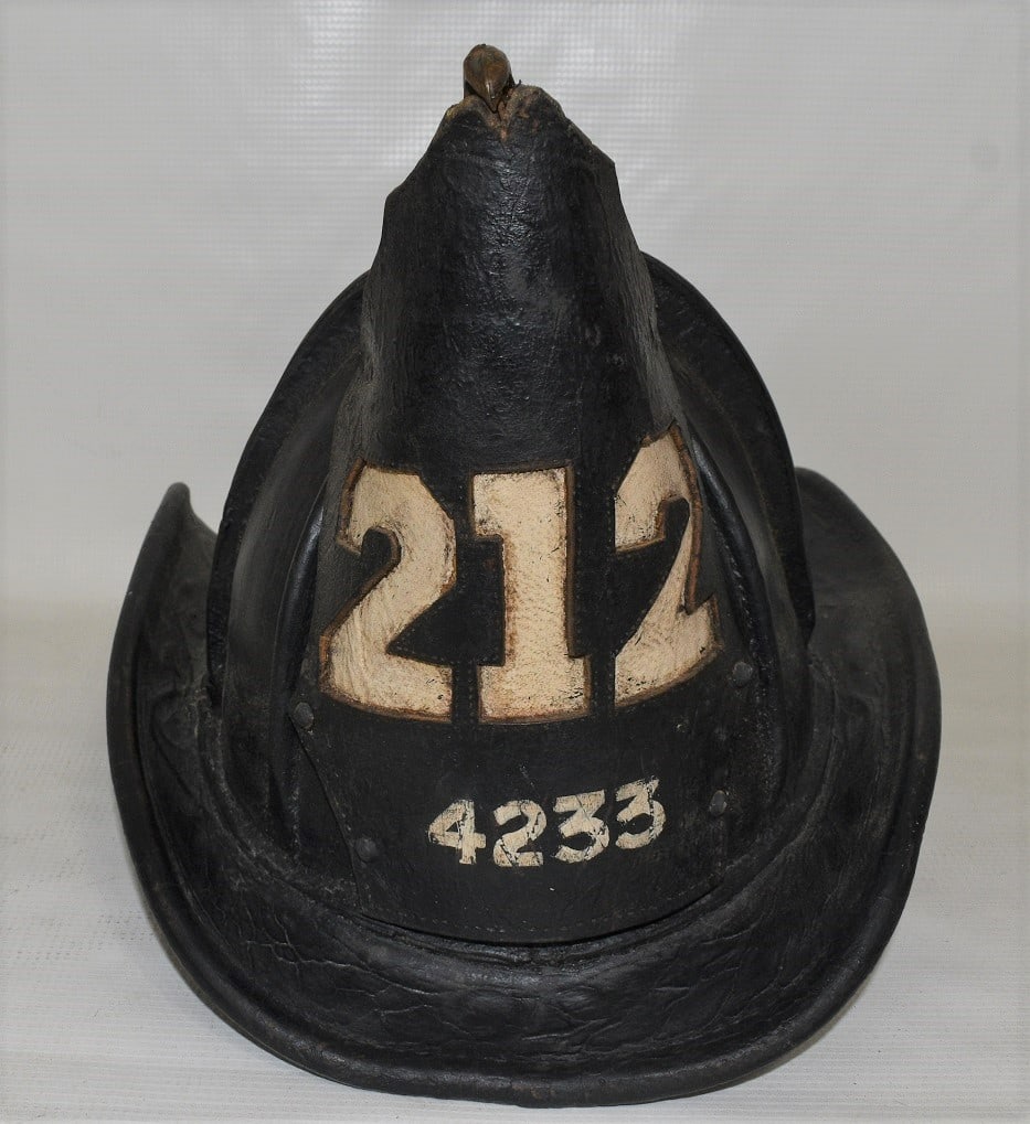 EARLY CAIRNS BROS. LEATHER FIRE HELMET #212-4233 19TH C (1 of 7)