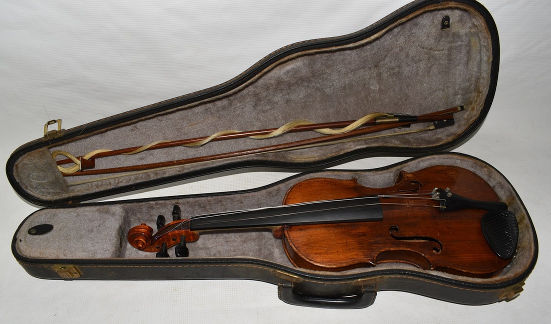 FRANCESCO RUGGER-DOTTO VIOLIN PER CREMONA 1706 LABEL: FRANCESCO RUGGER-DOTTO VIOLIN PER CREMONA 1706 PAPER LABEL