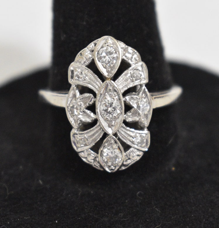 ART DECO 14KT WH. GOLD/DIAMOND RING C. 1920, W. 3.2 DWT (1 of 6)