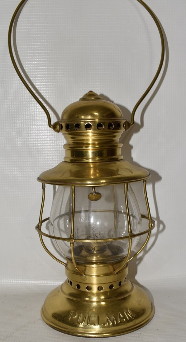 PRESENTATION CONDUCTORS LANTERN W/ETCHED MT. CO. CLEAR (1 of 12)