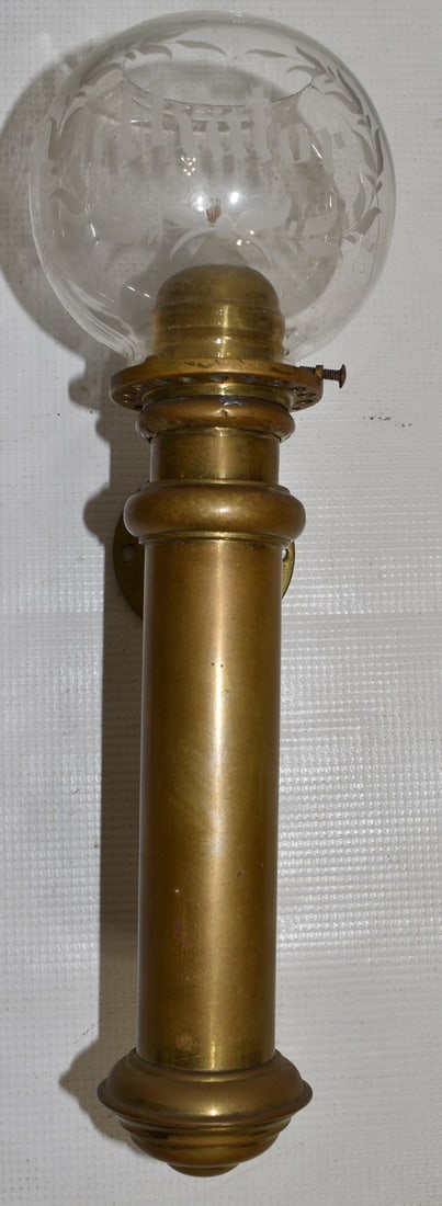RARE RR CAR BRASS CANDLE LAMP W/VICTOR? ETCHED SHADE (1 of 12)