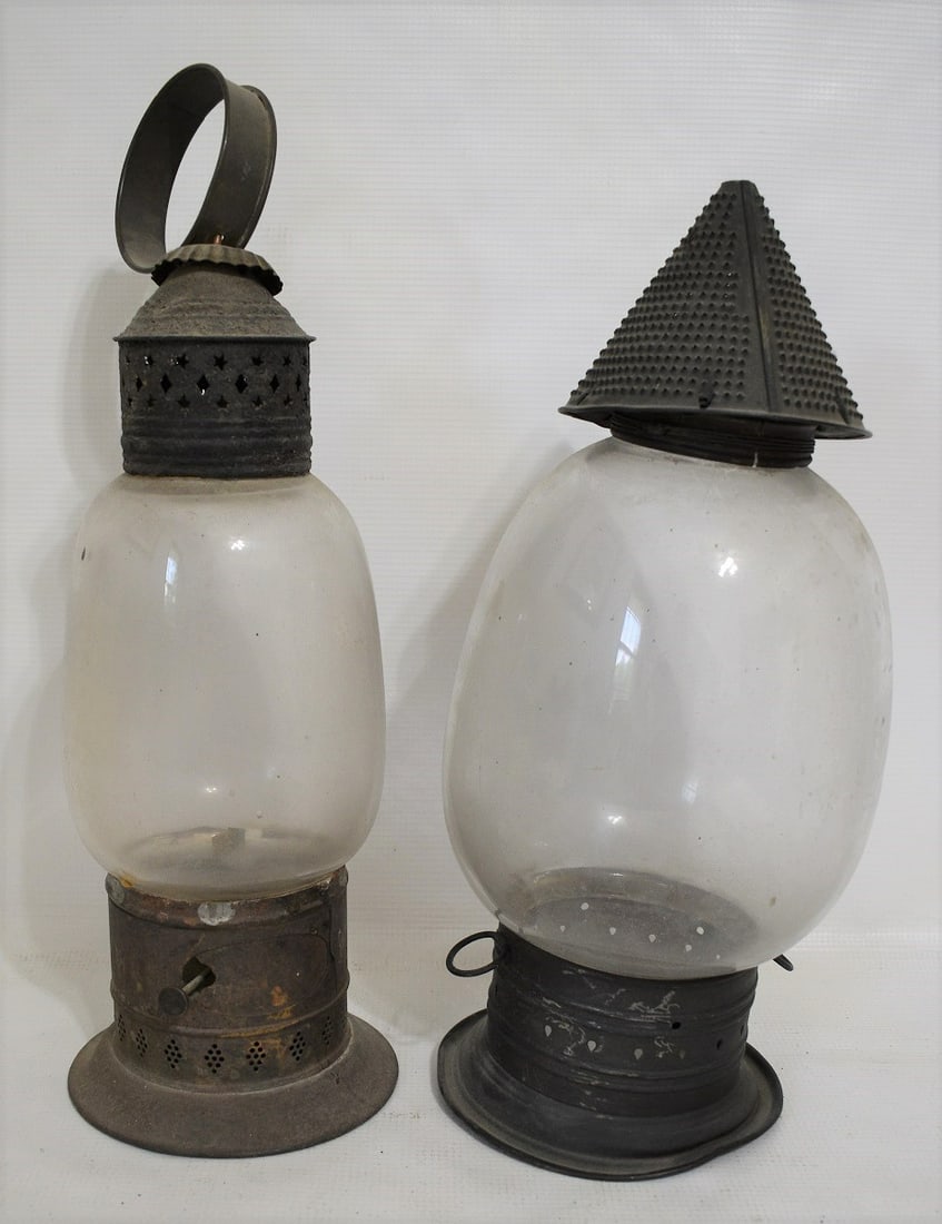 2 EARLY FIXED GLOBE RAILROAD LANTERNS (1) NEEDS BURNER (1 of 17)
