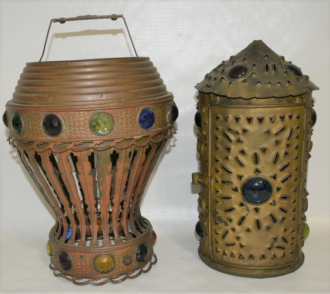 2 VICT. JEWELED LANTERNS, (1) SIGNED BRADLEY & HUBBARD: LOT (2) VICTORIAN JEWELED LANTERNS, 19TH C., H. 14", LANTERN W/DOOR SIGNED BRADLEY & HUBBARD
