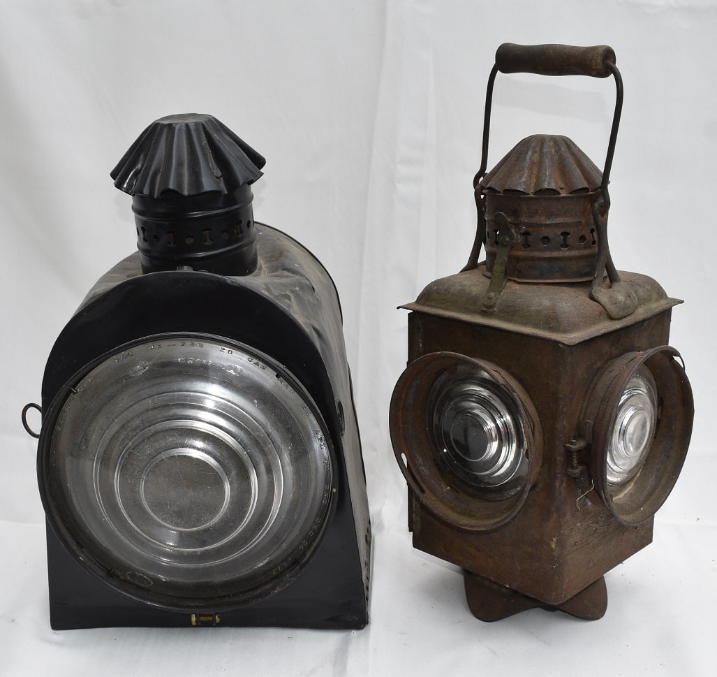 LOT (2) N.Y. CENTRAL & HUDSON RIVER RAILROAD LANTERNS (1 of 12)