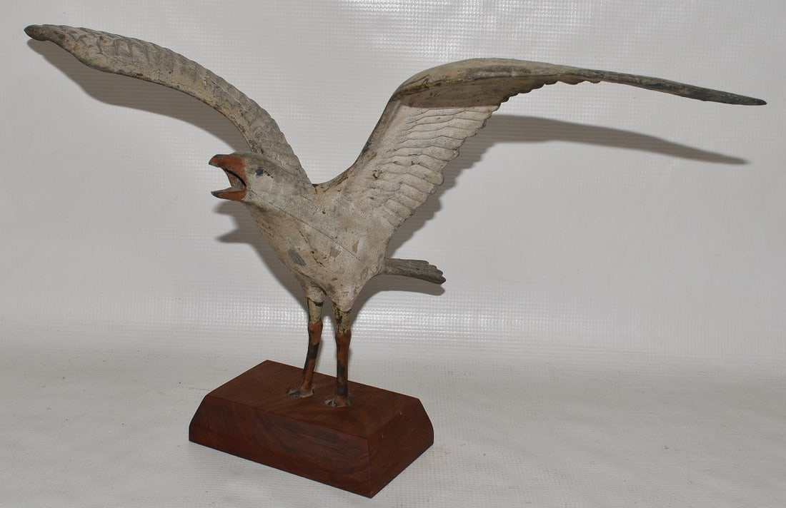 FINE CAST ZINC PAINTED SEAGULL (POSS. FLAG POLE TOPPER) (1 of 7)