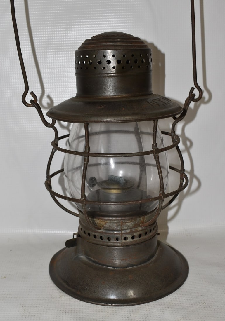 NEW YORK, ONTARIO & WESTERN RAILWAY RAILROAD LANTERN (1 of 12)