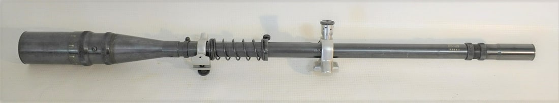UNERTL RIFLE SCOPE 20 S POWER, L. 26", C. 1930/40: UNERTL RIFLE SCOPE 20 S POWER, L. 26", C. 1930/40, (1 1/2" LENSE)