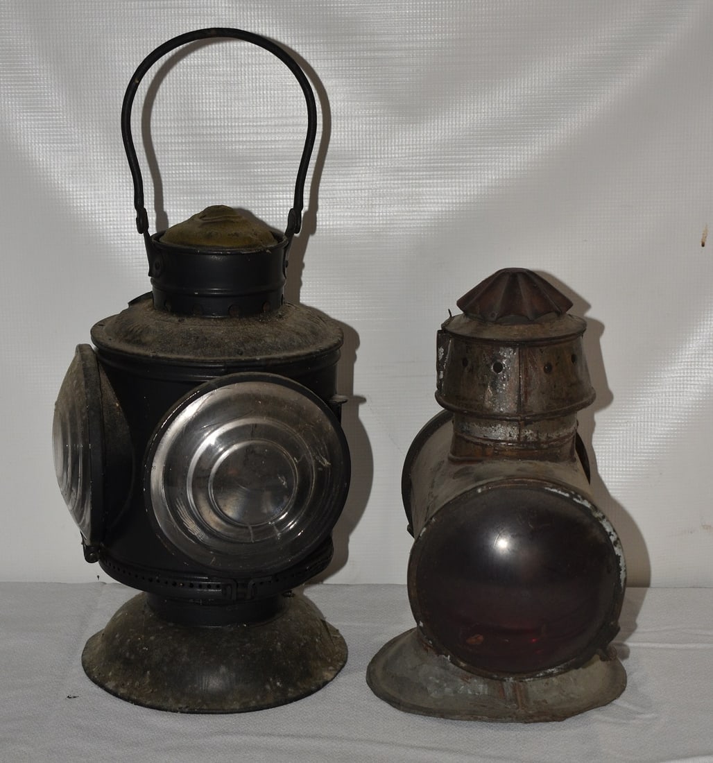 LOT (2) EARLY RAILROAD LANTERNS INCL. N.Y.L.E. & W. RR: LOT (2) EARLY RAILROAD LANTERNS INCL. N.Y.L.E. & W. RR, 19TH C.