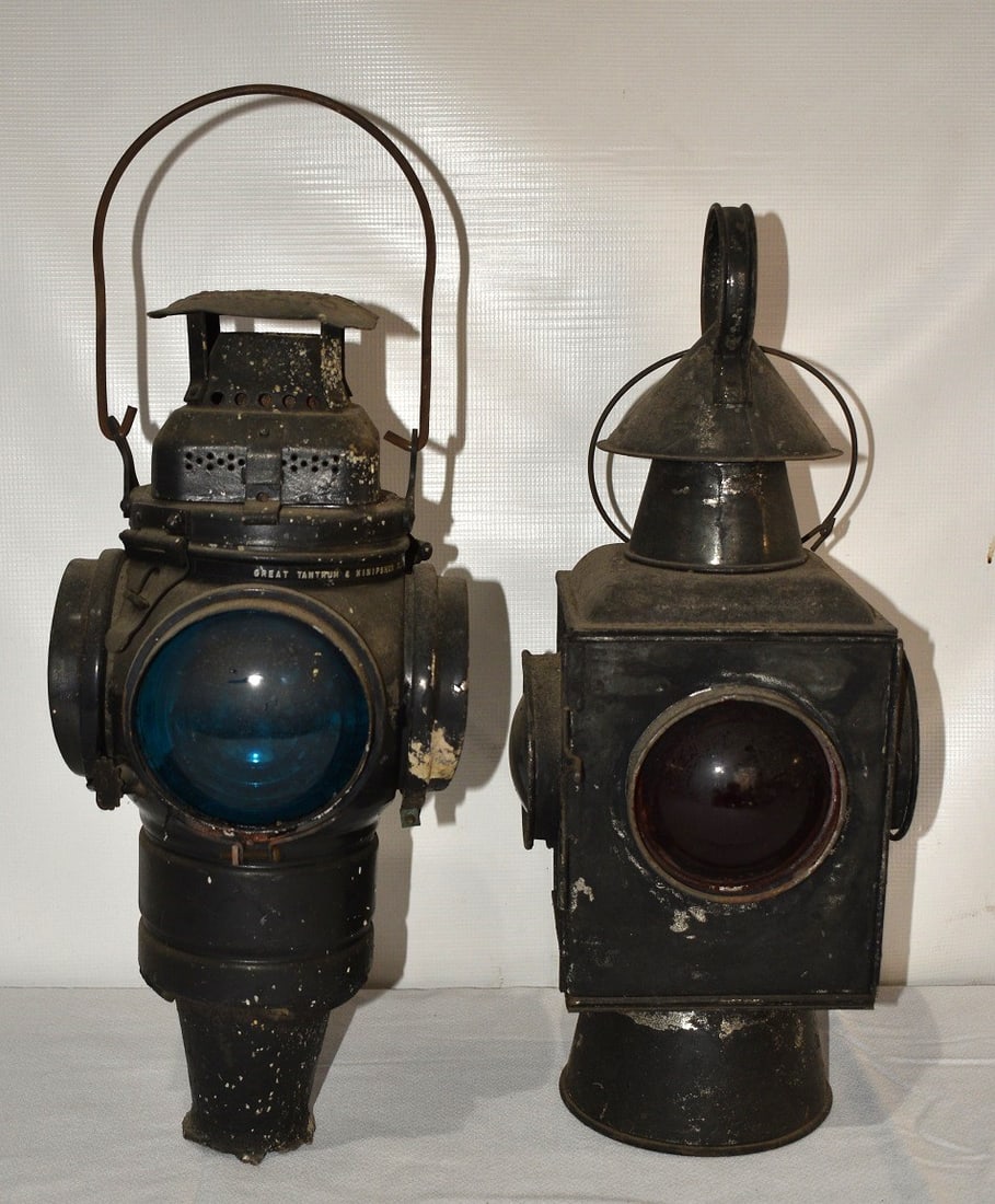 LOT (2) EARLY RAILROAD LANTERNS INCL. G.T. & K. RR: LOT (2) EARLY RAILROAD LANTERNS INCL. G.T. & K. RR, 19TH C.