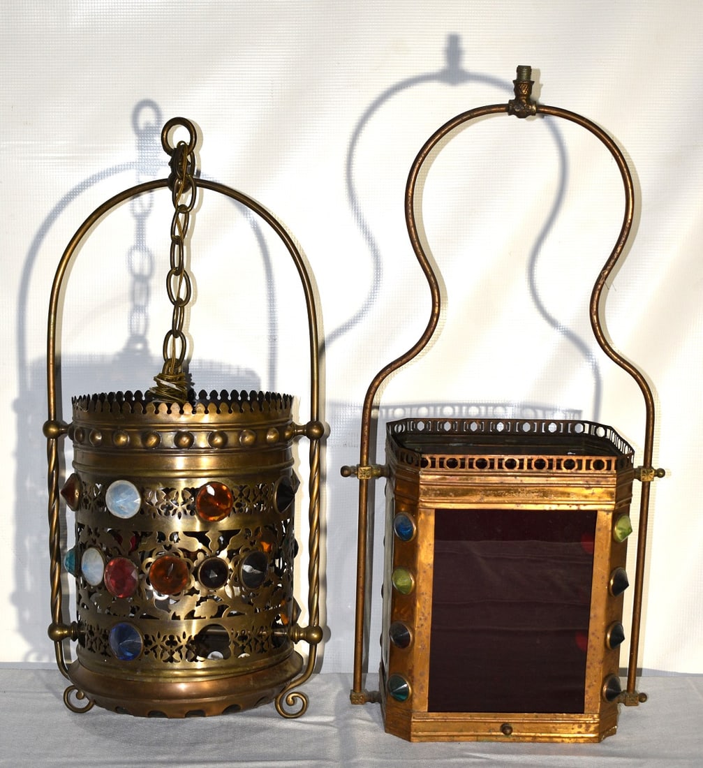 (2) VICTORIAN JEWELED GAS LIGHT HALL FIXTURES, 19TH C.: LOT (2) VICTORIAN JEWELED GAS LIGHT HALL FIXTURES, 19TH C., H. 23"