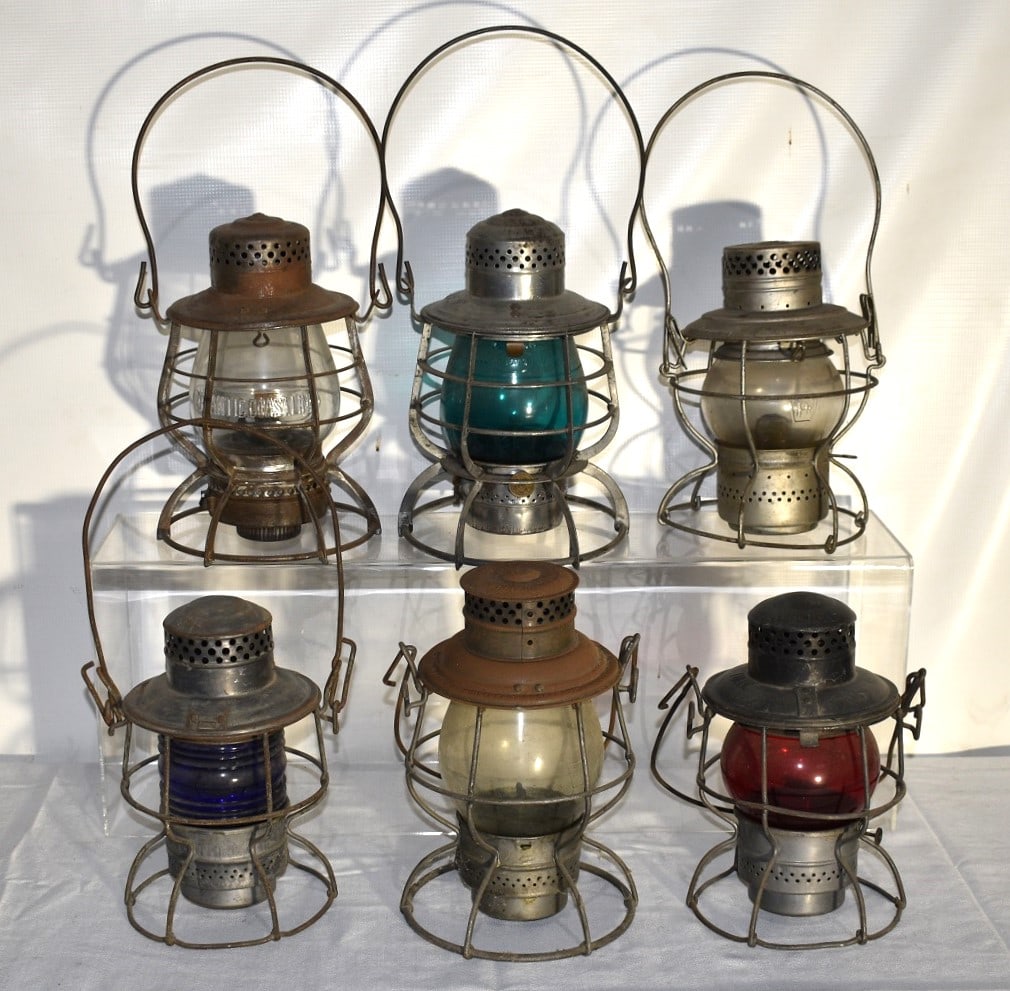 6 RR LANTERNS INCL. ATLANTIC COAST LINES, W.P, C.N.E RY: LOT (6) EARLY RAILROAD LANTERNS INCL. ATLANTIC COAST LINES, W.P., C.N.E. RY., I.U. RY., PENN, 19/20TH C.