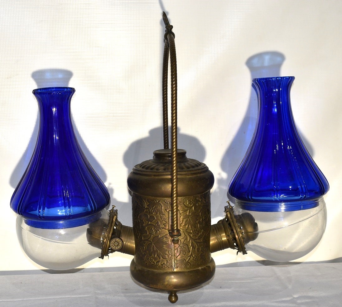 VICTORIAN BRASS ANGLE LAMP W/BLUE SHADES, 19TH C.: VICTORIAN BRASS ANGLE LAMP W/BLUE SHADES, 19TH C.