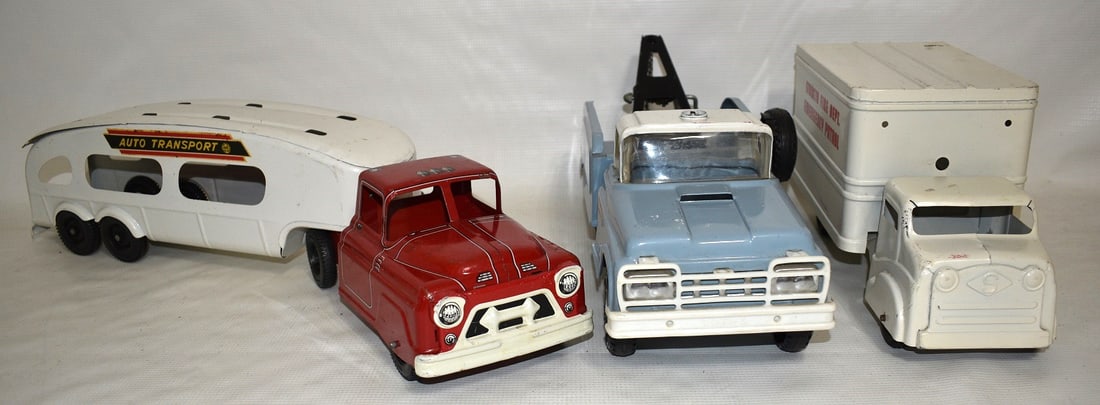 (3) VINTAGE PRESSED STEEL INCL. STRUCTO, BUDDY-L, ETC.: LOT (3) VINTAGE PRESSED STEEL INCL. STRUCTO, BUDDY-L, ETC., C. 1950/60