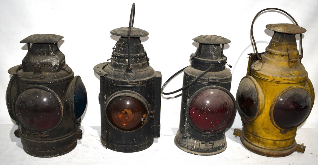 LOT (4) EARLY RAILROAD LANTERNS INCL. COF & TCO: LOT (4) EARLY RAILROAD LANTERNS INCL. COF & TCO, 20TH C.
