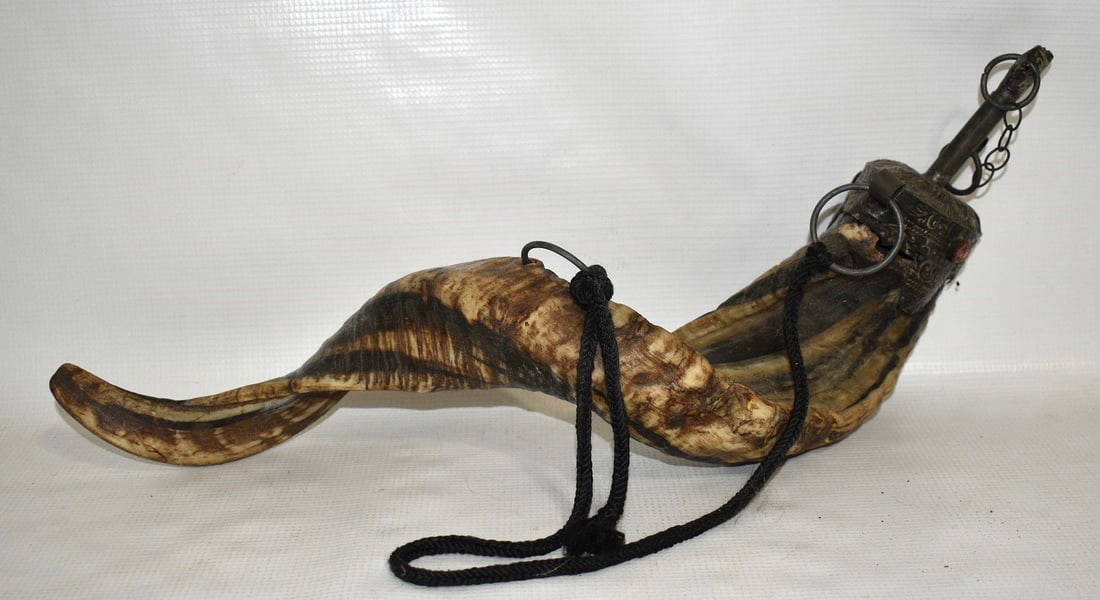 Authentic Jewish Shofar W/silver Mounted Rams Horn Auction