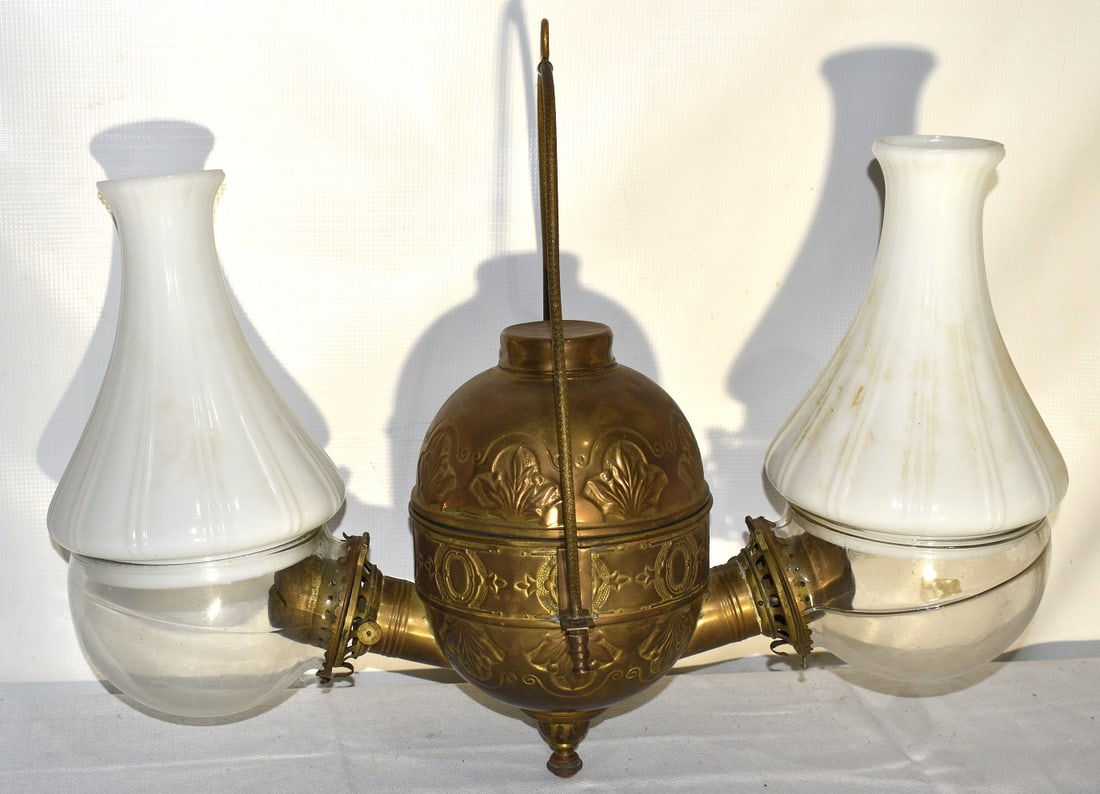 VICTORIAN ANGLE LAMP W/SHADES, 19TH C.: VICTORIAN ANGLE LAMP W/SHADES, 19TH C.