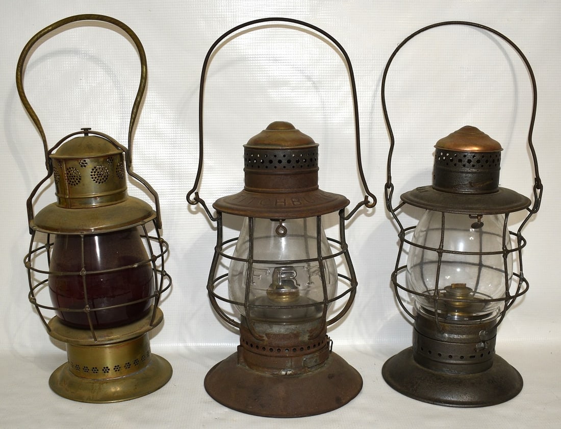 3 RAILROAD HAND LAMPS INCL. FITCHBURG/ERIE/NY CENTRAL: LOT (3) RAILROAD HAND LAMPS INCL. FITCHBURG, ERIE & NEW YORK CENTRAL, 19/20TH C.