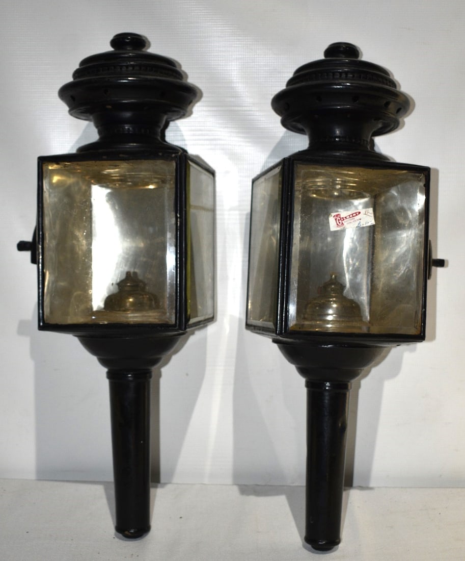 PAIR ANTIQUE FANCY CARRIAGE/HEARSE LAMPS, 19TH C.: PAIR ANTIQUE FANCY CARRIAGE/HEARSE LAMPS, 19TH C., H. 24"