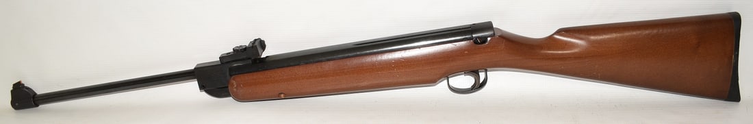 BEEMAN C1,.177 CAL. AIR RIFLE W/TRIGGER SHOE: BEEMAN C1, .177 CAL. AIR RIFLE W/TRIGGER SHOE