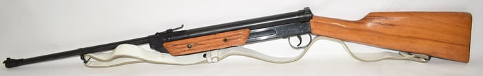 PIONIER YUGO OR ROMANIA CAL. .177 TRAINING AIR RIFLE