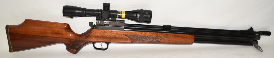 HUNTING MASTER AR-6 22 CAL. GAS DUK IL ARMS AIR RIFLE: HUNTING MASTER AR-6 22 CAL. GAS DUK IL ARMS CO. COMPETITION AIR RIFLE W/BSA 7.5 SCOPE, SERIAL #1853267