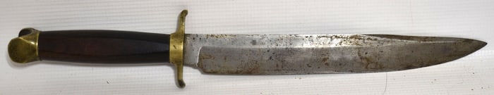EARLY BOWIE STYLE KNIFE W/BRASS FITTINGS & WALNUT GRIP