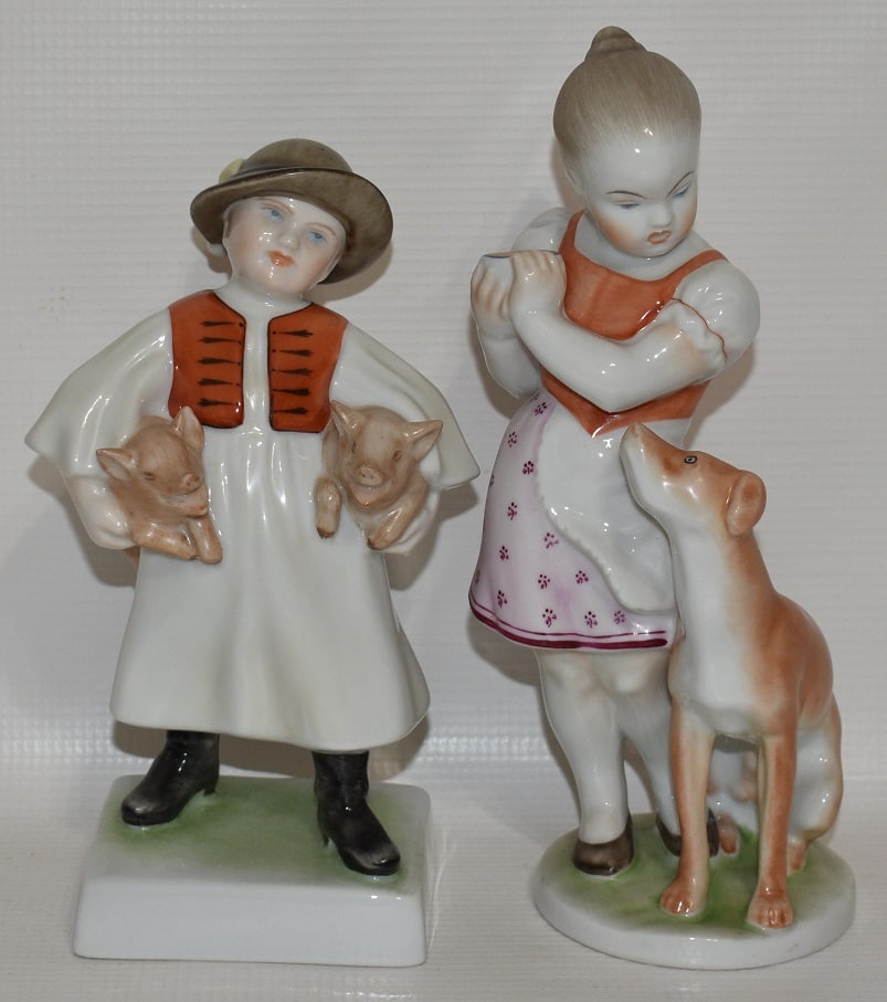 LOT (2) HEREND COLORED PORCELAIN FIGURINES, 19/20TH C. (1 of 13)