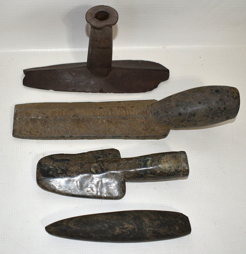 LOT (4) AMERICAN INDIAN ARTIFACTS/IMPLEMENTS (1 of 18)