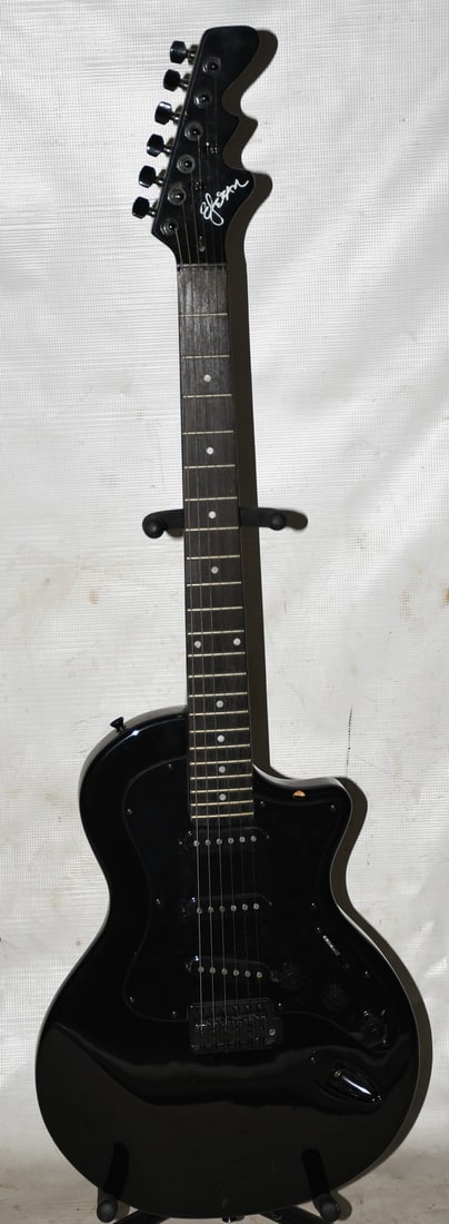 ELEZAN ELECTRIC GUITAR, C. 1980/90 (1 of 8)
