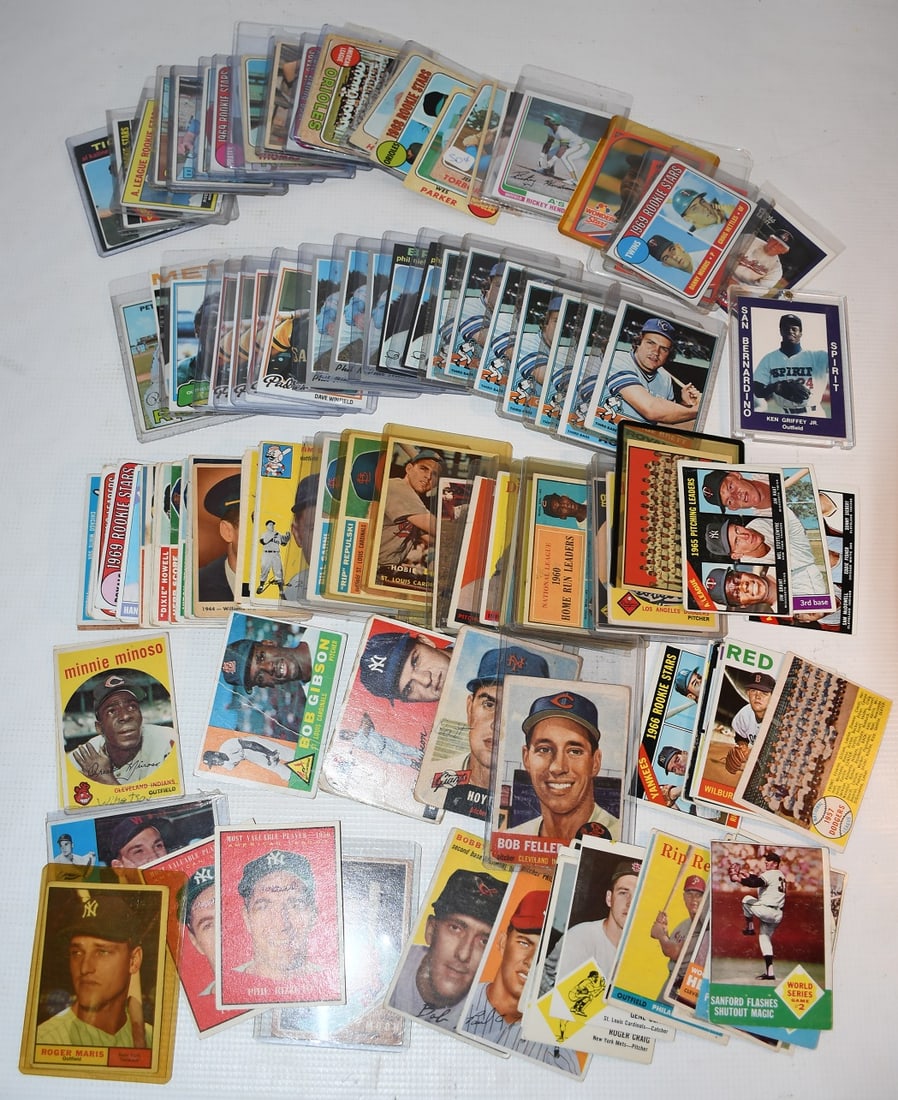 LARGE LOT VINTAGE BASEBALL CARDS 1950/80 (1 of 15)