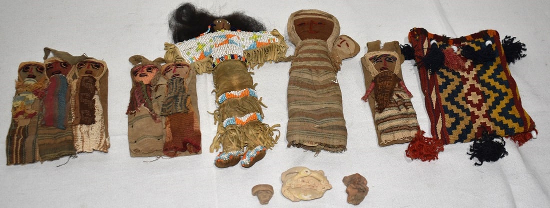 LOT ASSORTED AMERICAN INDIAN DOLLS, 19/20TH C. (1 of 7)