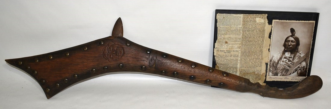 2 AM. INDIAN WINNEBAGO GUN STOCK WAR CLUB/CABINET CARD: LOT (2) AMERICAN INDIAN WINNEBAGO GUN STOCK WAR CLUB W/AMERICAN INDIAN ORIGINAL CABINET CARD, 19TH C., L. 31"