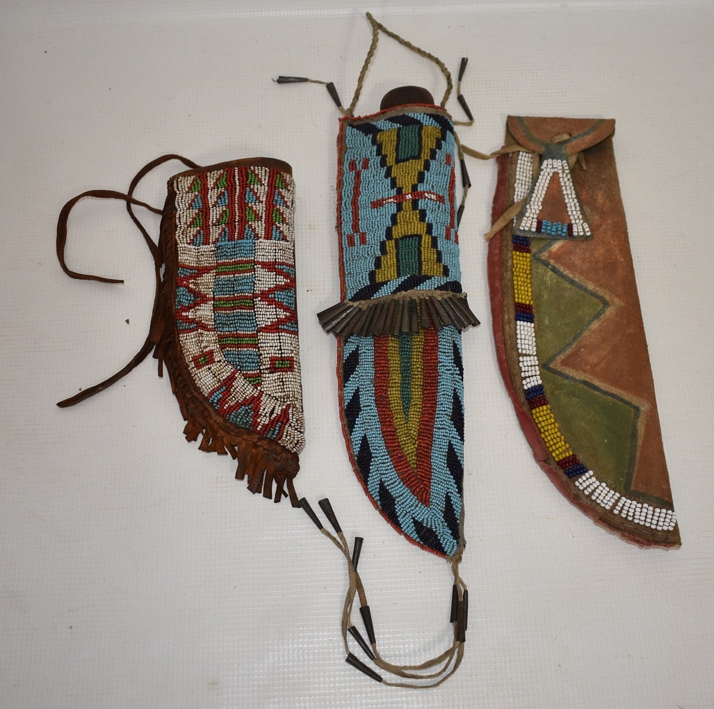 (3) FINE AMERICAN INDIAN BEADED KNIFE SHEATHS, 20TH C. (1 of 14)