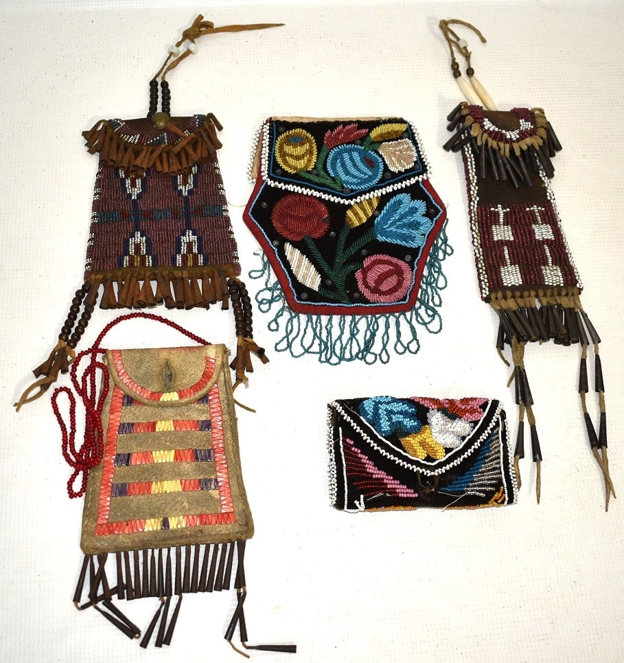 (5) AMERICAN INDIAN TRADING POST BAGS, EARLY 20TH C. (1 of 18)