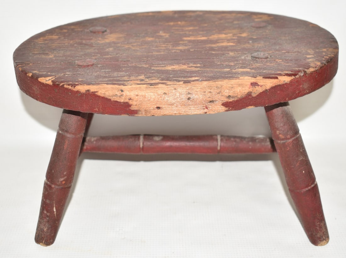 EARLY WINDSOR PAINTED (RED) CRICKET STOOL, 18/19TH C. (1 of 8)