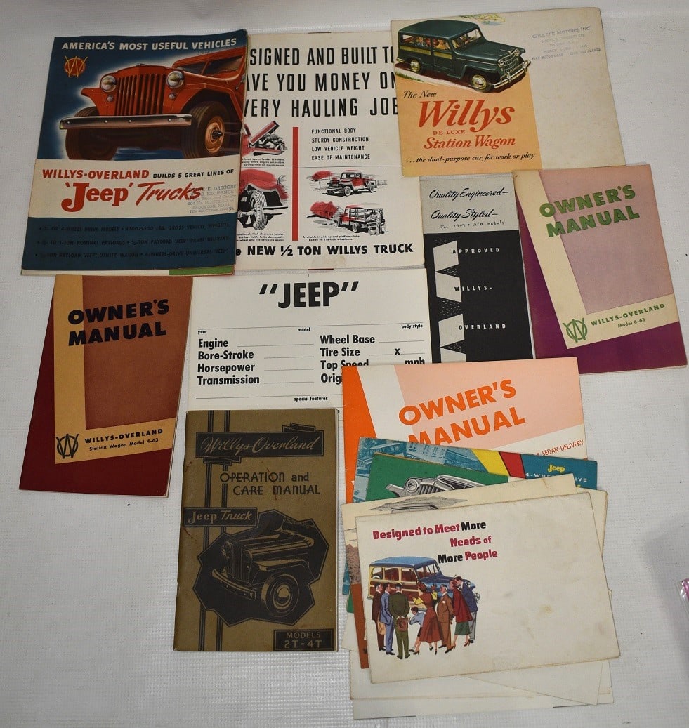 LOT ASST. OWNERS MANUALS & ADVERTISING (WILLYS OVERLAND) (1 of 7)