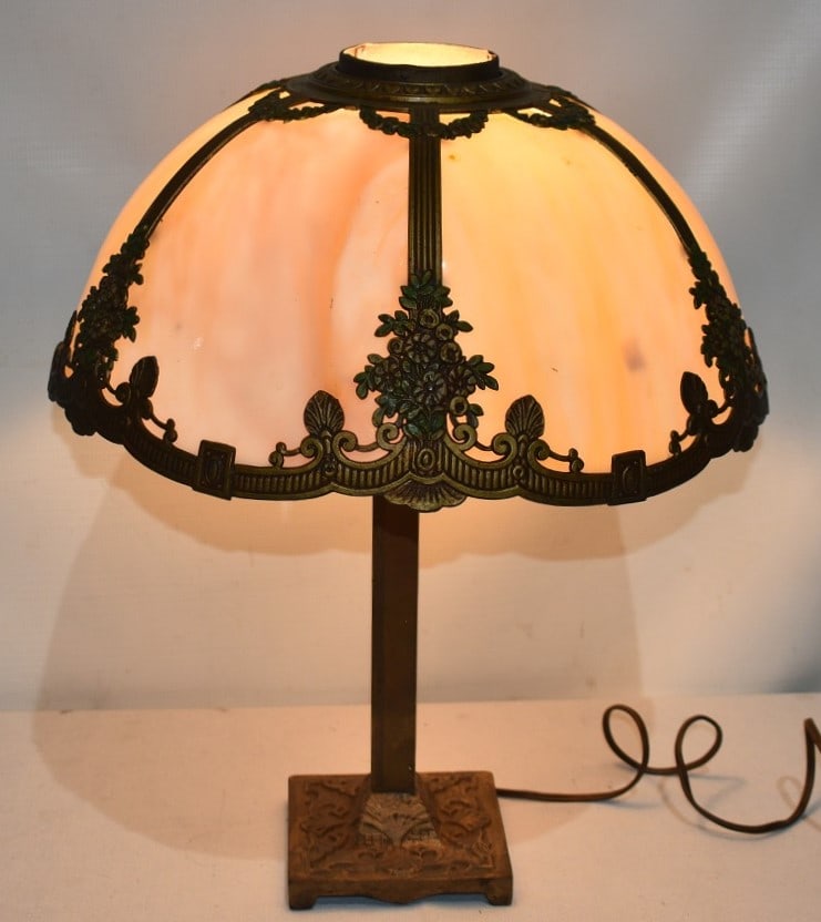 ART DECO SLAG GLASS TABLE LAMP, C. 1930, H. 20" D. 15" (1 of 10)