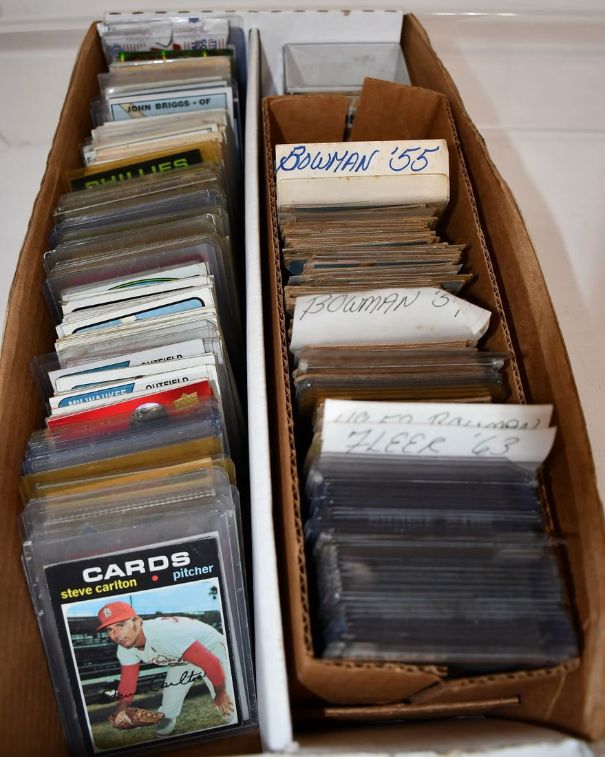 LOT 1952/55 WITH 1963 FLEER/1965 TOPPS BASEBALL CARDS (1 of 6)