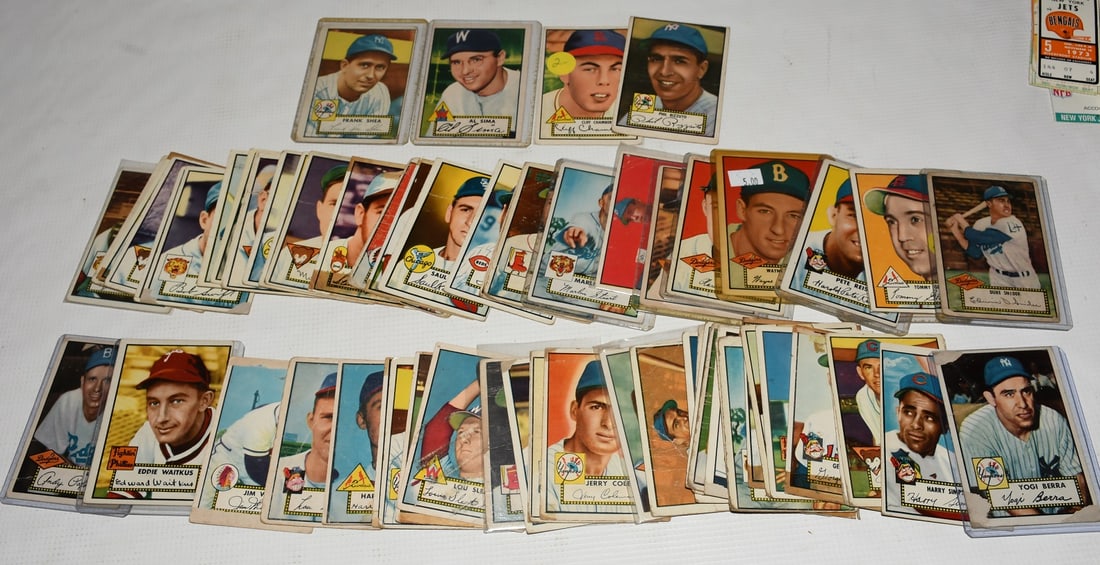 LOT ASSORTED 1952 BASEBALL CARDS (1 of 8)