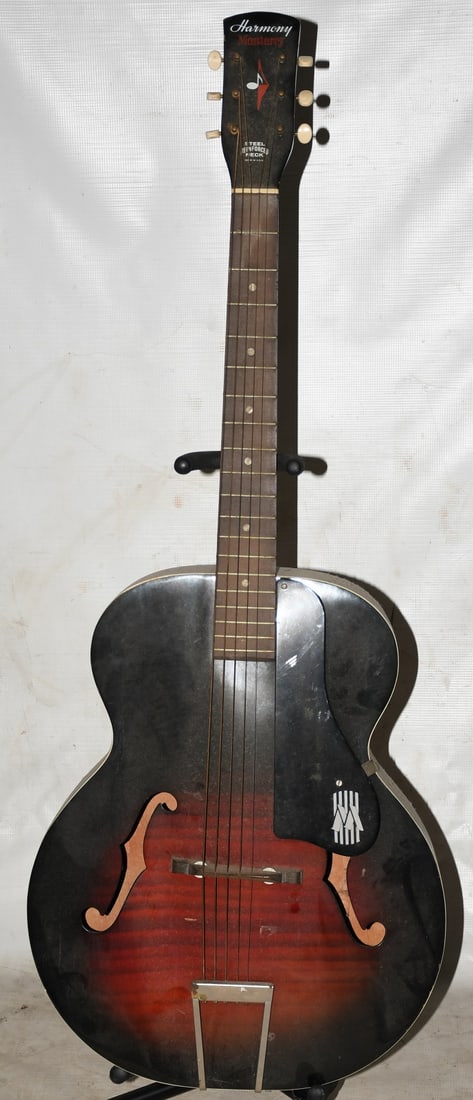 HARMONY MONTEREY TOBACCO SUNBURST ACOUSTIC GUITAR (1 of 7)