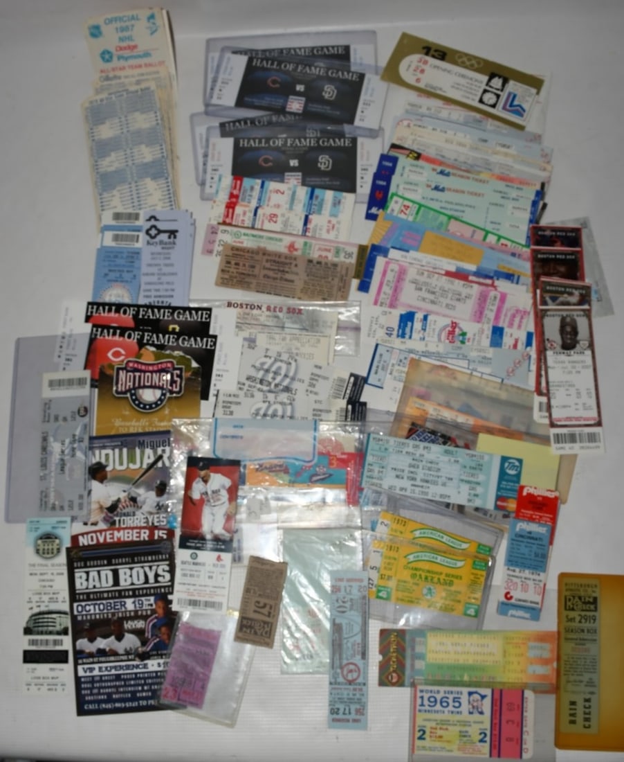LG. LOT ASSORTED VINTAGE BASEBALL/SPORTS TICKETS/STUBS (1 of 7)